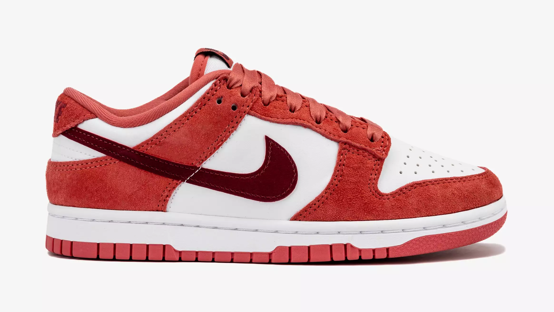 Dunk Low Valentines Day Womens Lifestyle Shoes (White/Team Red/Adobe/Dragon Red)