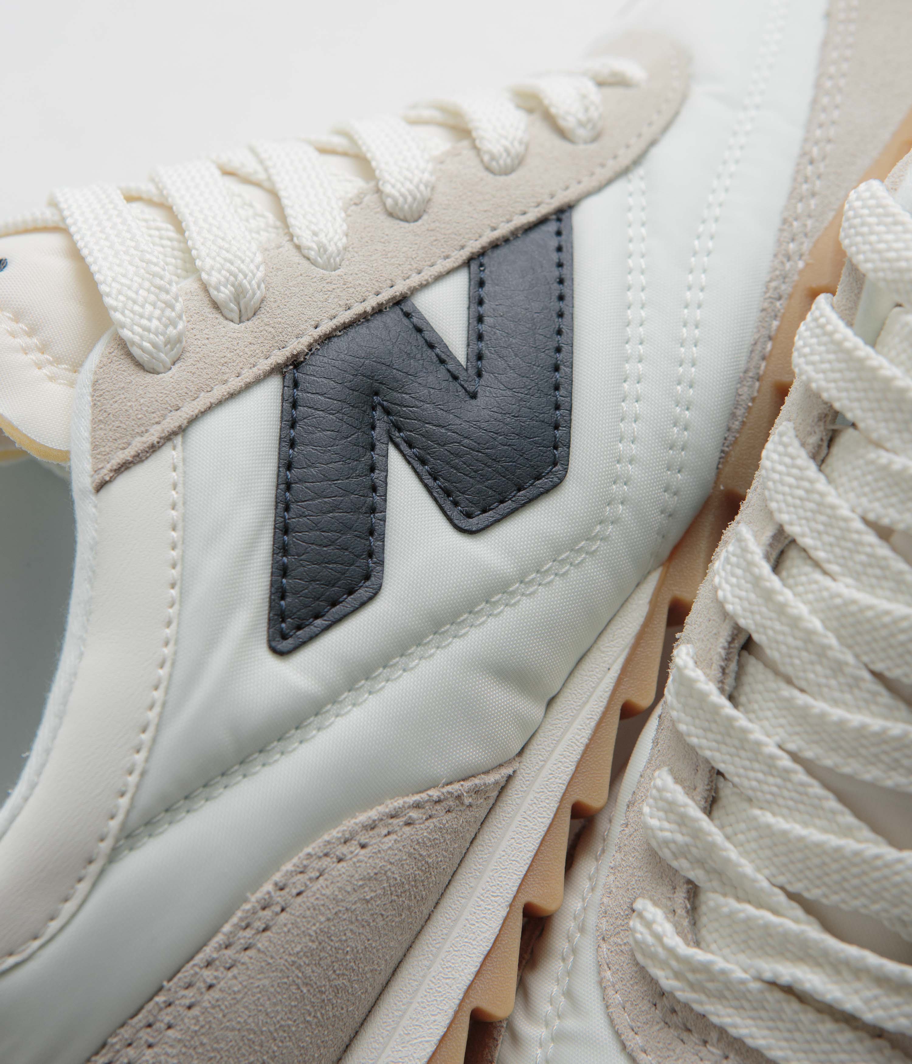 New Balance RC30 Shoes - Sea Salt